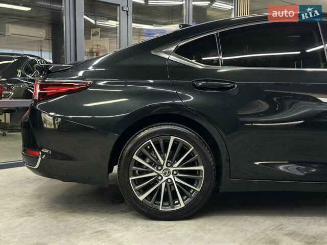 Чорний Лексус ЕС, об'ємом двигуна 2.49 л та пробігом 55 тис. км за 47900 $, фото 17 на Automoto.ua