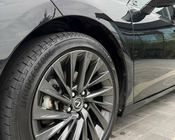 Черный Лексус ЕС, объемом двигателя 2.49 л и пробегом 65 тыс. км за 52000 $, фото 8 на Automoto.ua