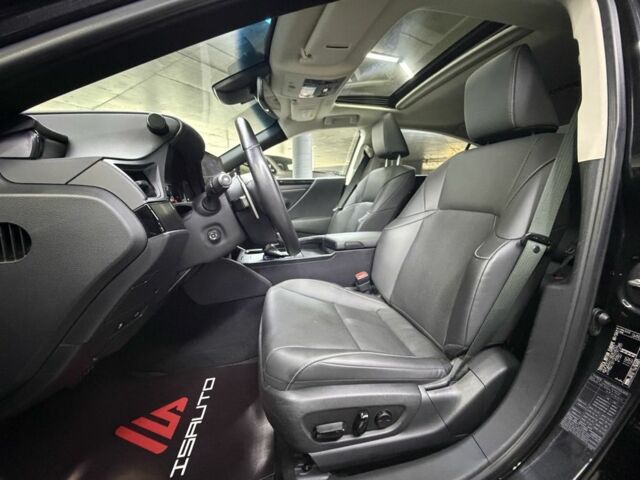 Черный Лексус ЕС, объемом двигателя 2.5 л и пробегом 55 тыс. км за 46900 $, фото 16 на Automoto.ua