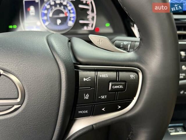 Чорний Лексус ЕС, об'ємом двигуна 2.49 л та пробігом 23 тис. км за 45900 $, фото 43 на Automoto.ua