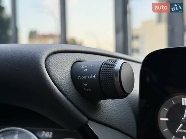 Лексус ЕС 2023 в Киеве на Automoto.ua Черный Лексус ЕС, объемом двигателя 2.49 л и пробегом 9 тыс. км за 50999 $, фото 41 на Automoto.ua