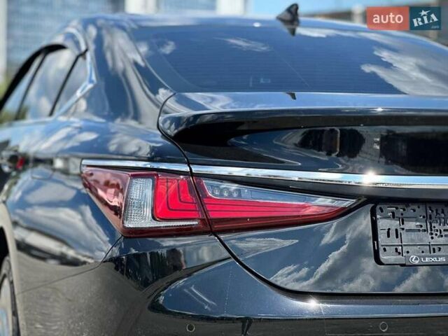 Чорний Лексус ЕС, об'ємом двигуна 2.49 л та пробігом 16 тис. км за 47000 $, фото 27 на Automoto.ua