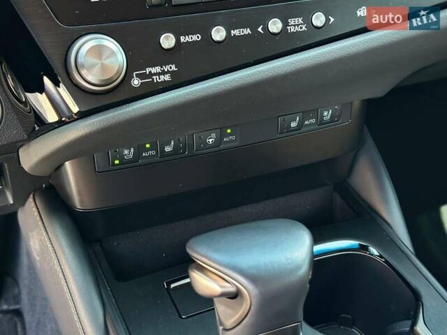 Чорний Лексус ЕС, об'ємом двигуна 2.49 л та пробігом 16 тис. км за 47000 $, фото 50 на Automoto.ua