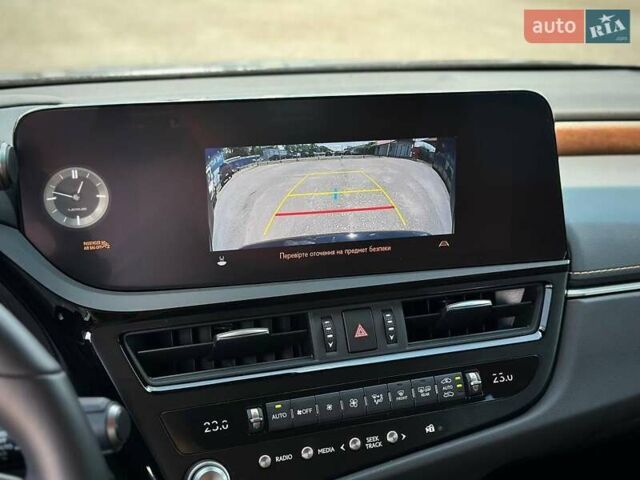 Чорний Лексус ЕС, об'ємом двигуна 2.49 л та пробігом 16 тис. км за 47000 $, фото 51 на Automoto.ua