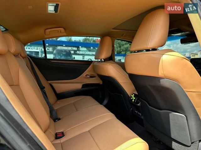 Чорний Лексус ЕС, об'ємом двигуна 2.49 л та пробігом 16 тис. км за 47000 $, фото 72 на Automoto.ua
