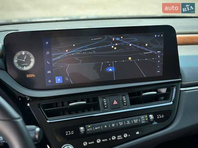 Чорний Лексус ЕС, об'ємом двигуна 2.49 л та пробігом 16 тис. км за 47000 $, фото 48 на Automoto.ua