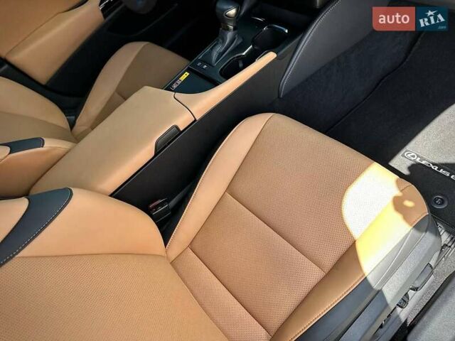 Чорний Лексус ЕС, об'ємом двигуна 2.49 л та пробігом 16 тис. км за 47000 $, фото 60 на Automoto.ua