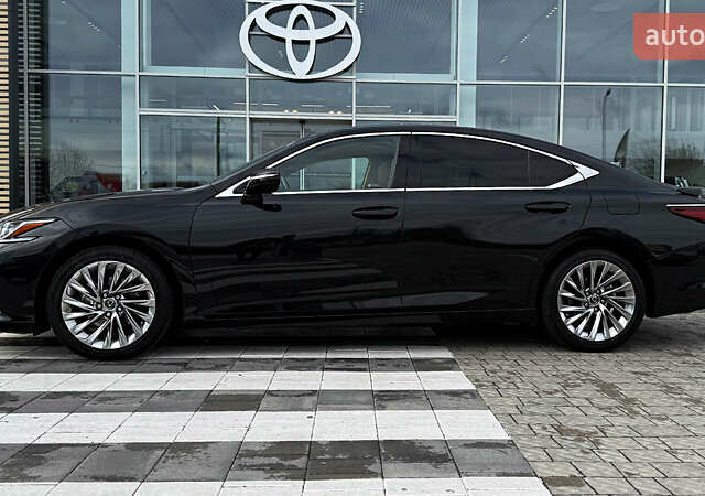 Черный Лексус ЕС, объемом двигателя 2.49 л и пробегом 18 тыс. км за 56500 $, фото 2 на Automoto.ua