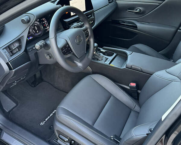 Черный Лексус ЕС, объемом двигателя 2.49 л и пробегом 8 тыс. км за 45700 $, фото 12 на Automoto.ua