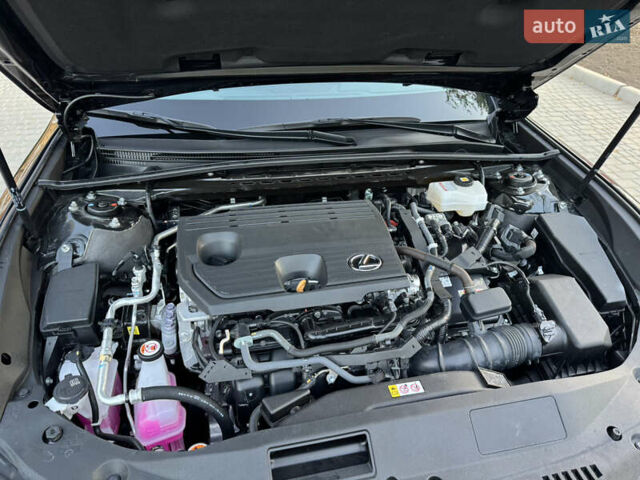Черный Лексус ЕС, объемом двигателя 2.49 л и пробегом 8 тыс. км за 45700 $, фото 41 на Automoto.ua