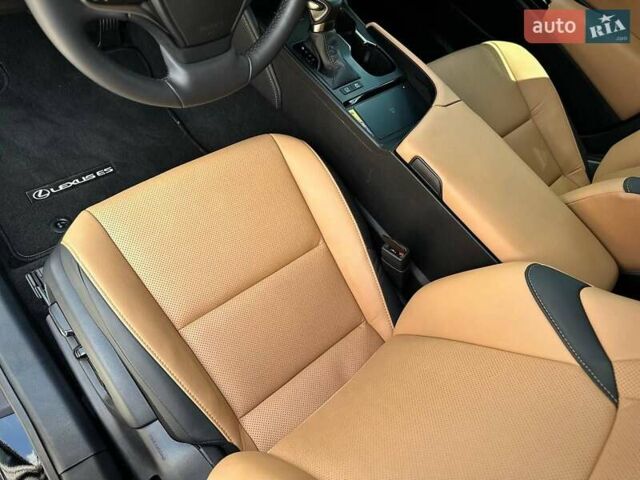 Чорний Лексус ЕС, об'ємом двигуна 2.49 л та пробігом 16 тис. км за 47000 $, фото 36 на Automoto.ua