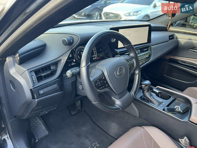 Чорний Лексус ЕС, об'ємом двигуна 2.49 л та пробігом 22 тис. км за 46900 $, фото 21 на Automoto.ua