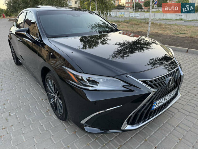 Черный Лексус ЕС, объемом двигателя 2.49 л и пробегом 8 тыс. км за 45700 $, фото 38 на Automoto.ua