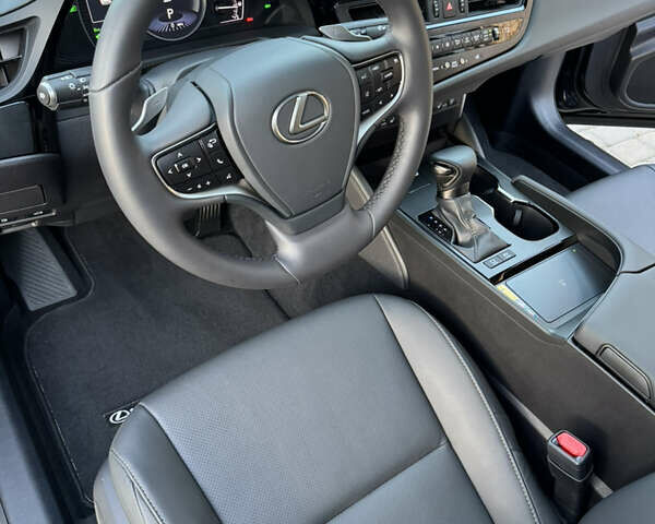 Черный Лексус ЕС, объемом двигателя 2.49 л и пробегом 8 тыс. км за 45700 $, фото 36 на Automoto.ua