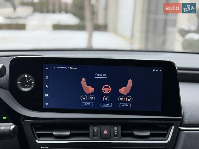 Чорний Лексус ЕС, об'ємом двигуна 2.49 л та пробігом 2 тис. км за 61000 $, фото 52 на Automoto.ua