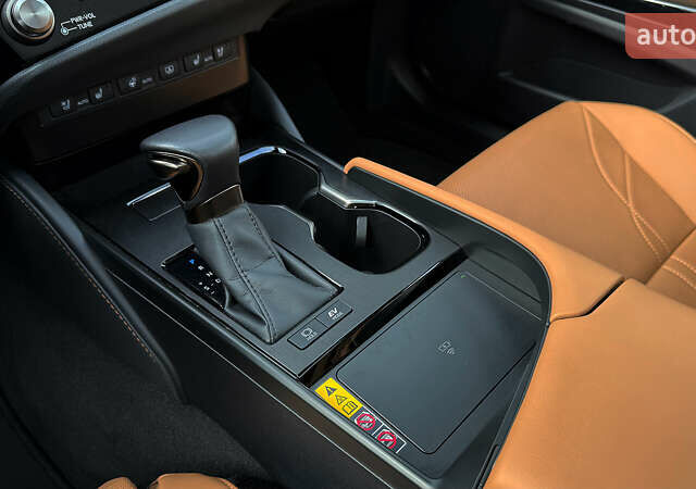 Черный Лексус ЕС, объемом двигателя 2.49 л и пробегом 18 тыс. км за 56500 $, фото 20 на Automoto.ua