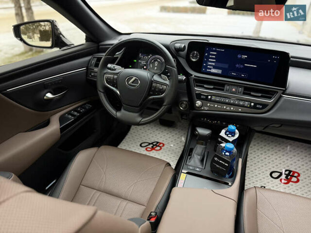 Чорний Лексус ЕС, об'ємом двигуна 2.49 л та пробігом 2 тис. км за 61000 $, фото 37 на Automoto.ua