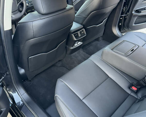 Черный Лексус ЕС, объемом двигателя 2.49 л и пробегом 8 тыс. км за 45700 $, фото 27 на Automoto.ua