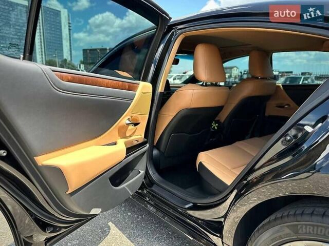 Чорний Лексус ЕС, об'ємом двигуна 2.49 л та пробігом 16 тис. км за 47000 $, фото 62 на Automoto.ua