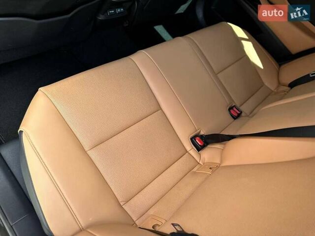 Чорний Лексус ЕС, об'ємом двигуна 2.49 л та пробігом 16 тис. км за 47000 $, фото 65 на Automoto.ua