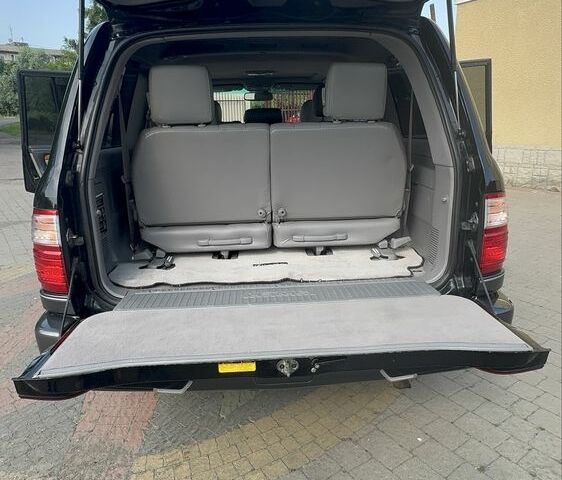 Черный Лексус ЕС, объемом двигателя 4.7 л и пробегом 250 тыс. км за 15600 $, фото 3 на Automoto.ua