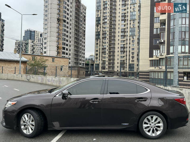 Коричневий Лексус ЕС, об'ємом двигуна 2.5 л та пробігом 338 тис. км за 16900 $, фото 2 на Automoto.ua