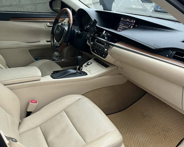 Коричневий Лексус ЕС, об'ємом двигуна 2.5 л та пробігом 338 тис. км за 16900 $, фото 13 на Automoto.ua