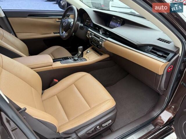 Коричневый Лексус ЕС, объемом двигателя 2.5 л и пробегом 89 тыс. км за 26500 $, фото 58 на Automoto.ua