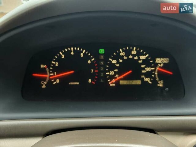 Красный Лексус ЕС, объемом двигателя 3 л и пробегом 400 тыс. км за 15000 $, фото 2 на Automoto.ua