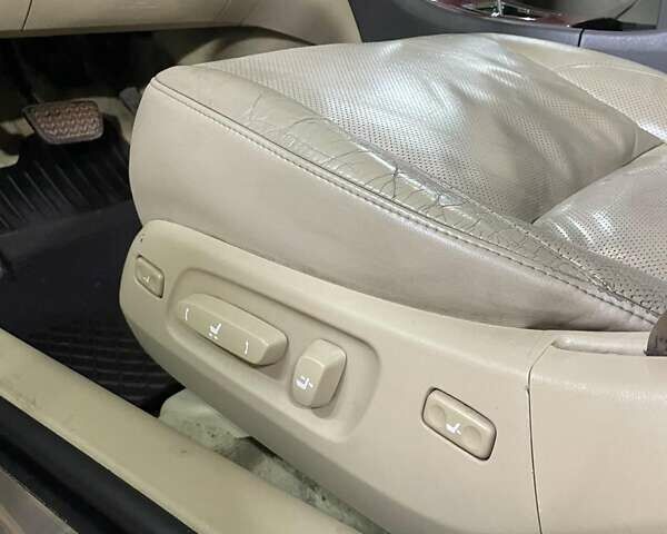 Красный Лексус ЕС, объемом двигателя 3.5 л и пробегом 331 тыс. км за 10500 $, фото 8 на Automoto.ua