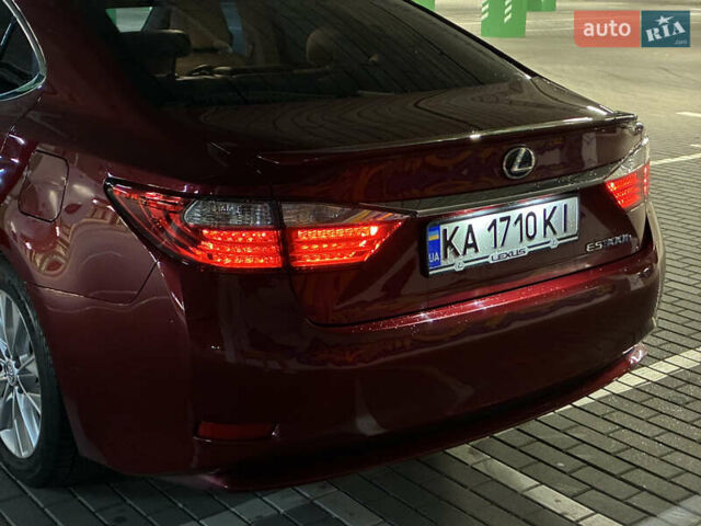 Красный Лексус ЕС, объемом двигателя 2.49 л и пробегом 166 тыс. км за 20500 $, фото 8 на Automoto.ua