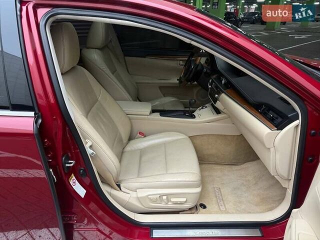 Красный Лексус ЕС, объемом двигателя 2.49 л и пробегом 300 тыс. км за 14990 $, фото 13 на Automoto.ua