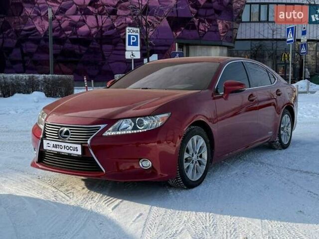 Красный Лексус ЕС, объемом двигателя 2.49 л и пробегом 300 тыс. км за 14490 $, фото 3 на Automoto.ua