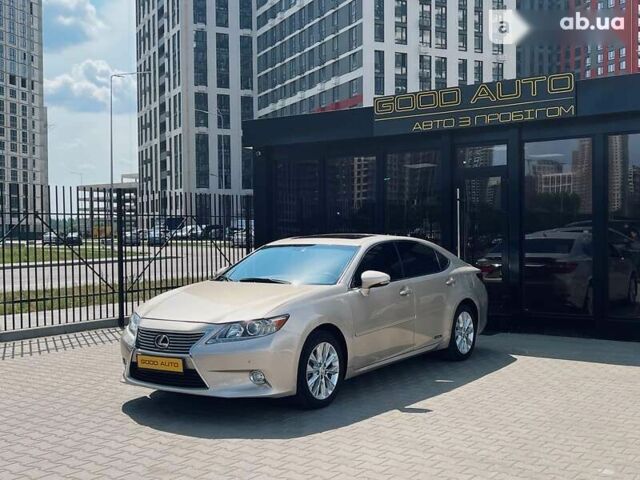 Лексус ЕС, объемом двигателя 0 л и пробегом 171 тыс. км за 19400 $, фото 2 на Automoto.ua