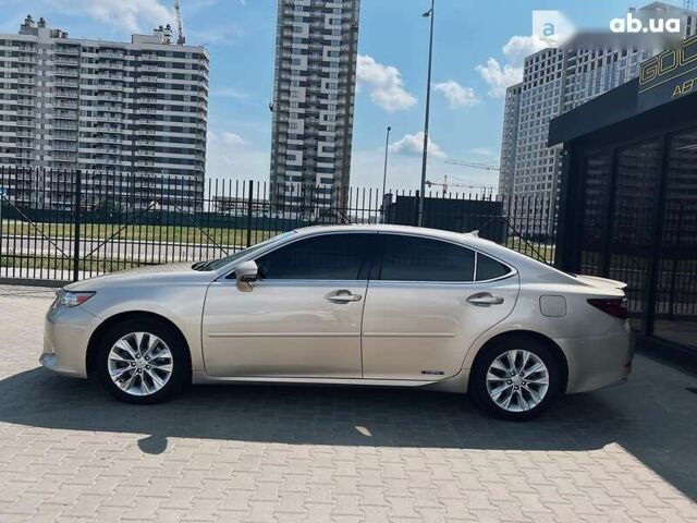 Лексус ЕС, объемом двигателя 0 л и пробегом 171 тыс. км за 19400 $, фото 3 на Automoto.ua