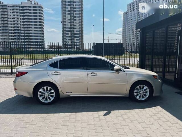 Лексус ЕС, объемом двигателя 0 л и пробегом 171 тыс. км за 19400 $, фото 7 на Automoto.ua