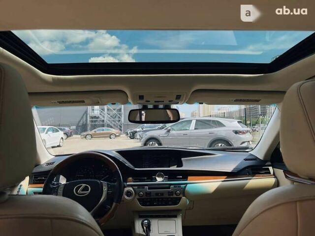 Лексус ЕС, объемом двигателя 0 л и пробегом 171 тыс. км за 19400 $, фото 19 на Automoto.ua