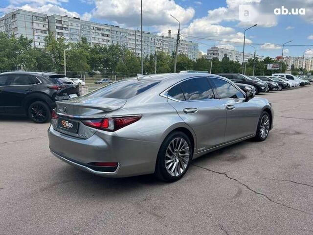 Лексус ЕС, объемом двигателя 2.5 л и пробегом 38 тыс. км за 40400 $, фото 4 на Automoto.ua