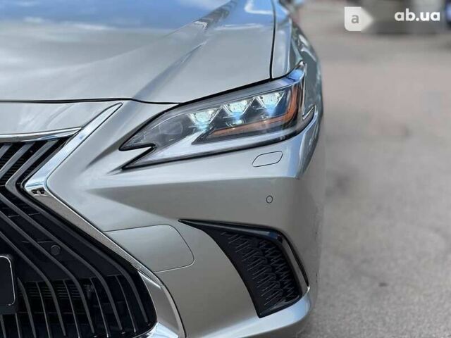 Лексус ЕС, объемом двигателя 2.5 л и пробегом 38 тыс. км за 40400 $, фото 8 на Automoto.ua