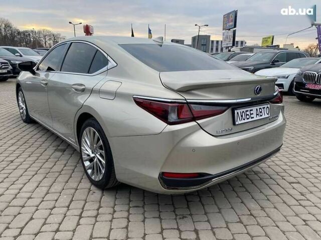 Лексус ЕС, объемом двигателя 4.25 л и пробегом 83 тыс. км за 34950 $, фото 4 на Automoto.ua