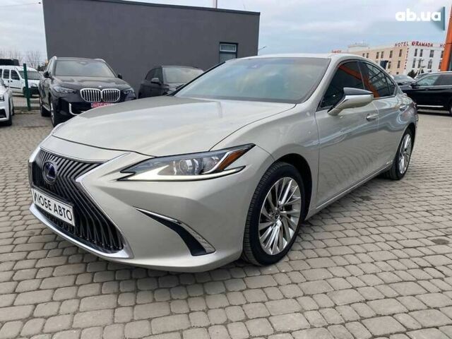 Лексус ЕС, объемом двигателя 4.25 л и пробегом 83 тыс. км за 34950 $, фото 2 на Automoto.ua