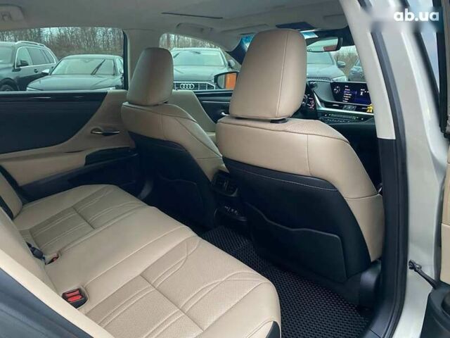 Лексус ЕС, объемом двигателя 4.25 л и пробегом 83 тыс. км за 34950 $, фото 24 на Automoto.ua