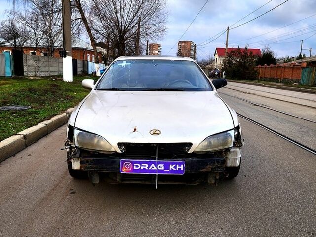 Лексус ЕС, объемом двигателя 3 л и пробегом 290 тыс. км за 1150 $, фото 7 на Automoto.ua