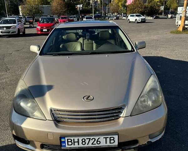 Лексус ЕС, объемом двигателя 3.3 л и пробегом 240 тыс. км за 5000 $, фото 1 на Automoto.ua