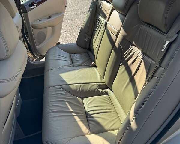 Лексус ЕС, объемом двигателя 3.3 л и пробегом 240 тыс. км за 5000 $, фото 9 на Automoto.ua