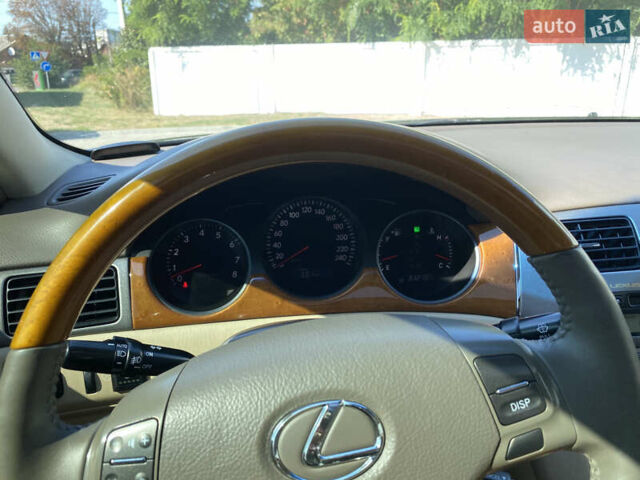 Лексус ЕС, объемом двигателя 3 л и пробегом 313 тыс. км за 7500 $, фото 13 на Automoto.ua