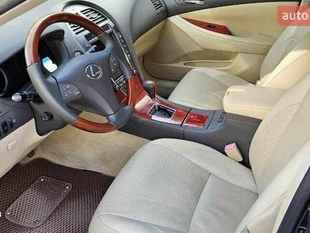 Лексус ЕС, объемом двигателя 3.46 л и пробегом 210 тыс. км за 8400 $, фото 8 на Automoto.ua