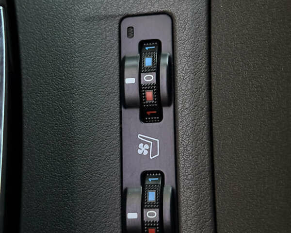 Лексус ЕС, объемом двигателя 3.46 л и пробегом 279 тыс. км за 9800 $, фото 28 на Automoto.ua