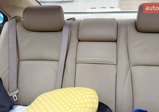 Лексус ЕС, объемом двигателя 3.5 л и пробегом 135 тыс. км за 10500 $, фото 25 на Automoto.ua