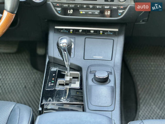 Лексус ЕС, объемом двигателя 2.5 л и пробегом 190 тыс. км за 17500 $, фото 31 на Automoto.ua